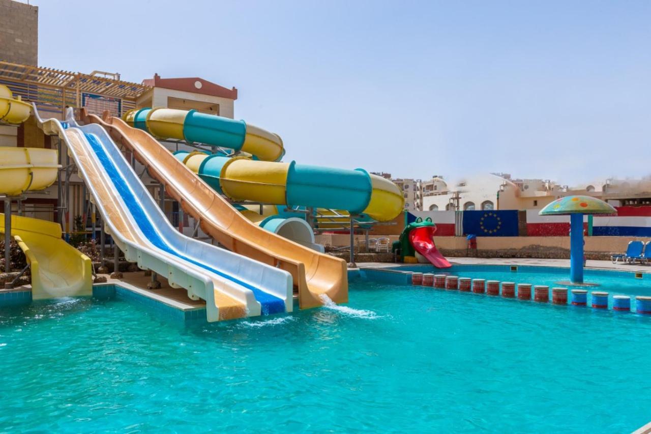 King Tut Aqua Park Beach Resort Hurghada Exterior foto